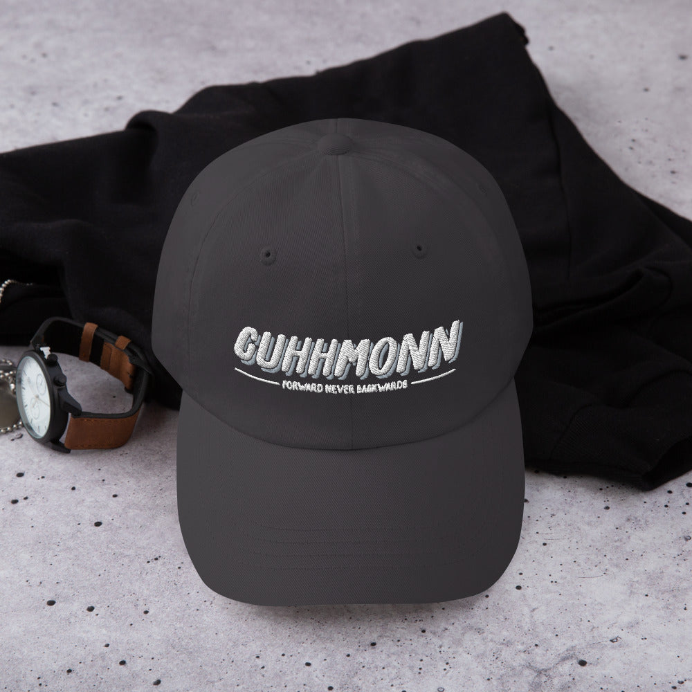 Cuhhmonn dad hat