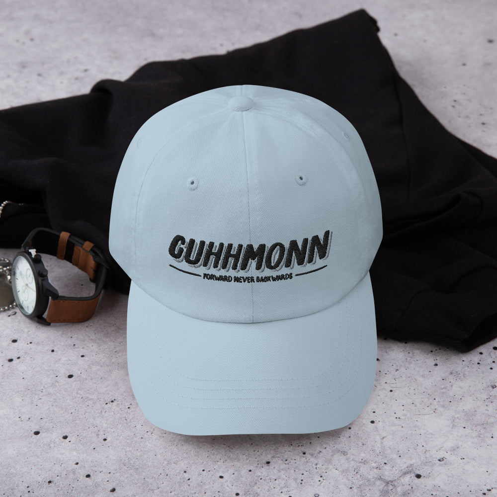 Cuhhmonn dad hat